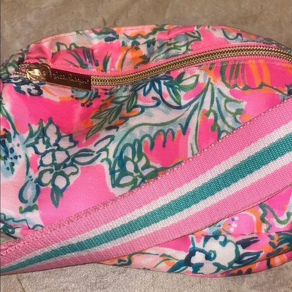 Lilly Pulitzer Pink and Green Floral Bag - Picture 5 of 12